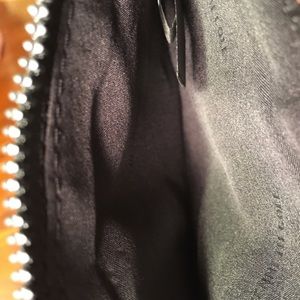 Kenneth Cole Bags - Kenneth Cole Vegan Leather Coin Purse Kenneth Cole Bags - Kenneth Cole Vegan Leather Coin Purse